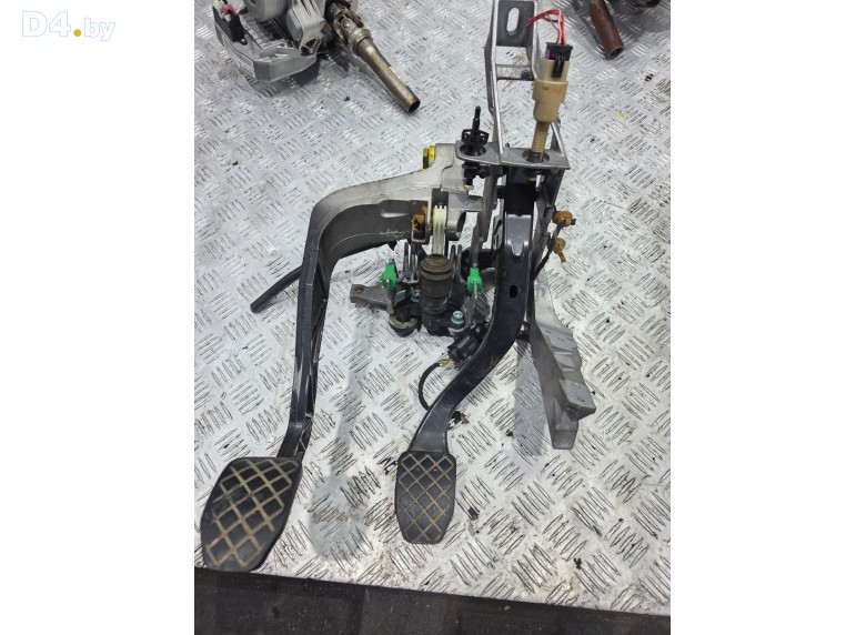 Узел педальный (блок педалей) к Audi A6 undefined г.