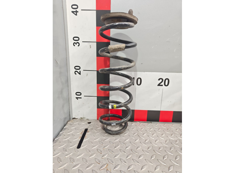 Пружина задняя к Volkswagen Golf, 2009г.