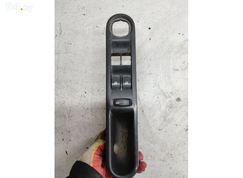 Блок управления стеклоподъемниками к Renault Espace undefined г.