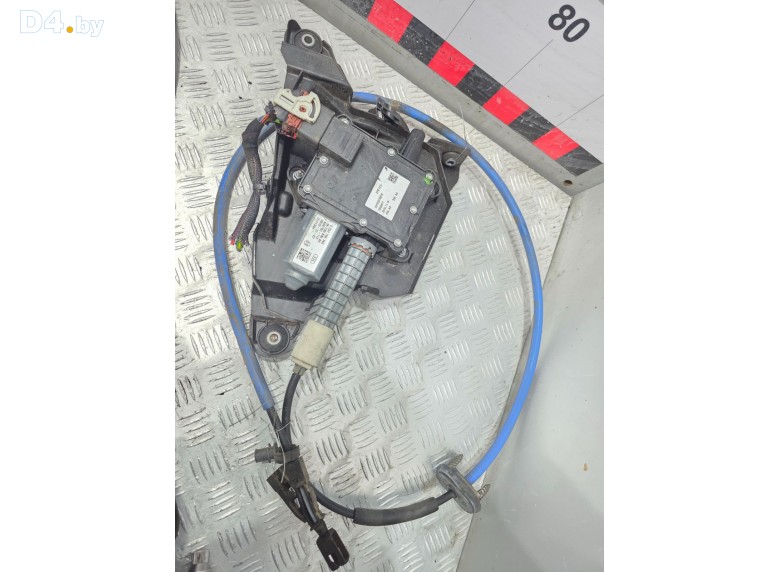 Электроручник к Peugeot 5008 undefined г.