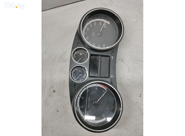 Щиток приборов (приборная панель) к Peugeot 308 undefined г.