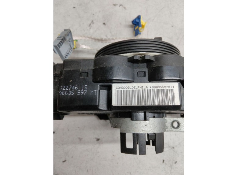 Переключатель подрулевой (стрекоза) к Переключатель подрулевой (стрекоза) к Peugeot 607 undefined г. 607