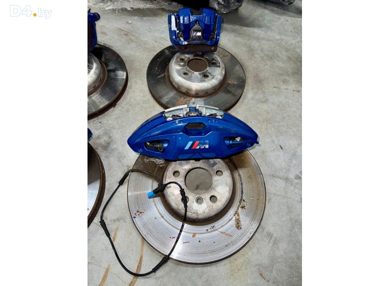 Комплект тормозов (диски и суппорта) к Комплект тормозов (диски и суппорта) к BMW 3G20/G21 undefined г. 4 G26