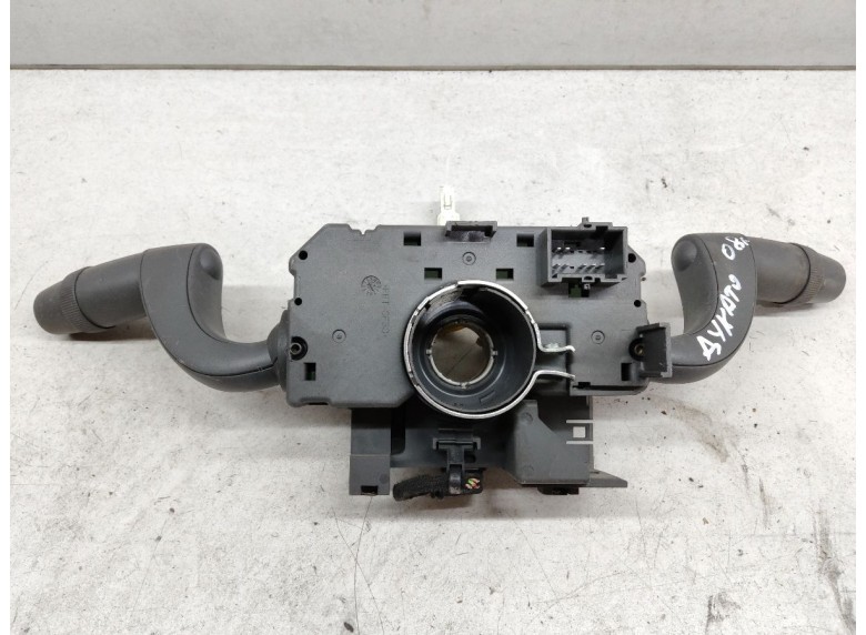 Переключатель подрулевой (стрекоза) к Переключатель подрулевой (стрекоза) к Peugeot Boxer undefined г. Boxer