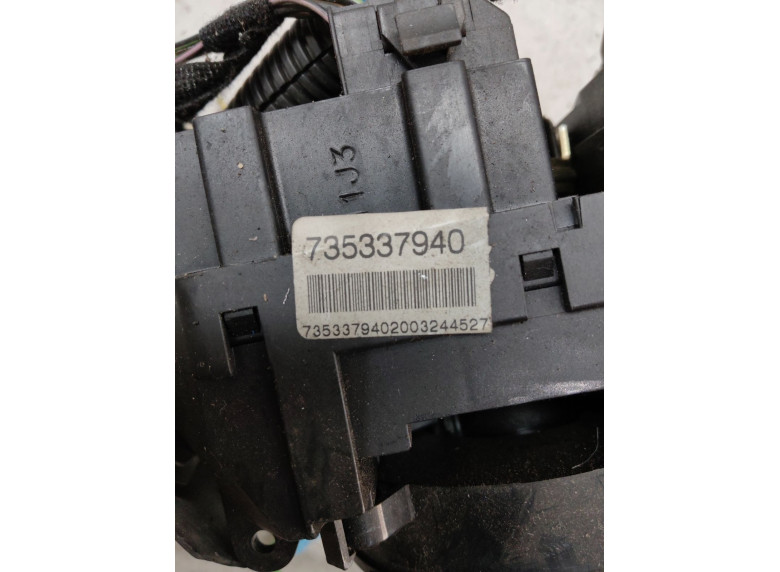 Переключатель подрулевой (стрекоза) к Переключатель подрулевой (стрекоза) к Fiat Punto undefined г. Punto