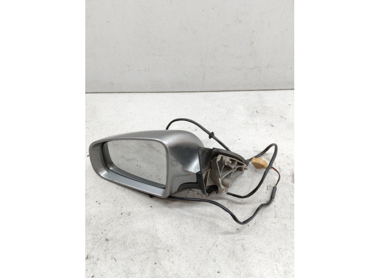 Зеркало наружное левое к Audi A4, 2003г.