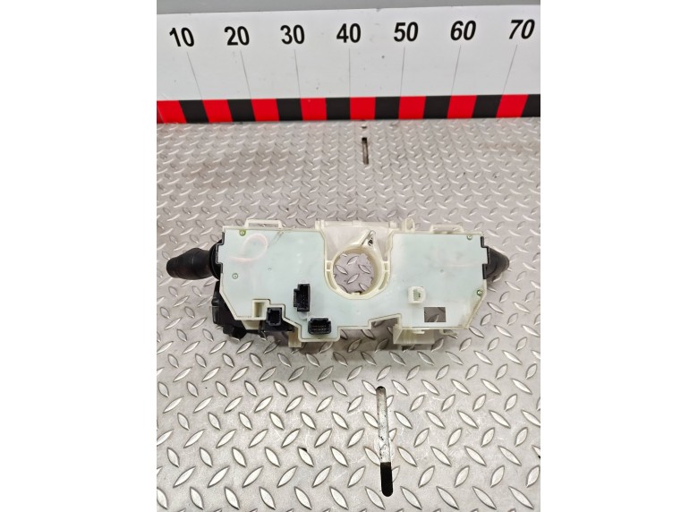 Переключатель подрулевой (стрекоза) к Переключатель подрулевой (стрекоза) к Renault Megane undefined г. Megane