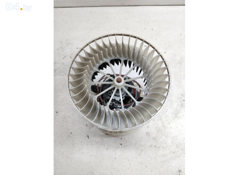 Моторчик печки к Mercedes Viano undefined г.