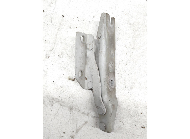 Петля капота левая к BMW 5 E60/E61, 2005г.