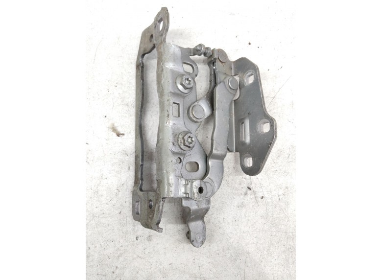 Петля капота левая к Петля капота левая к Mercedes CW204 undefined г. C W204