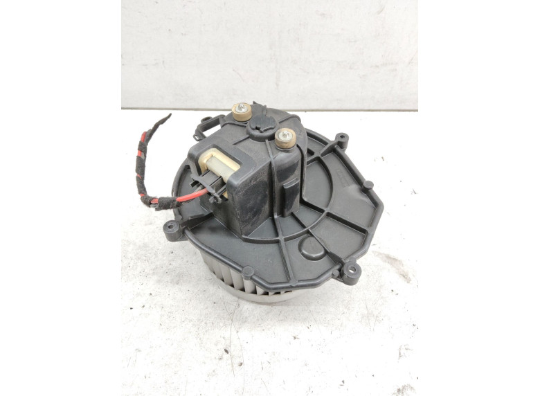 Моторчик печки к Citroen Berlingo