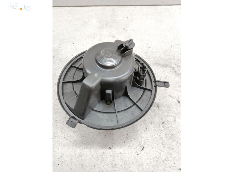 Моторчик печки к Volkswagen Touran undefined г.