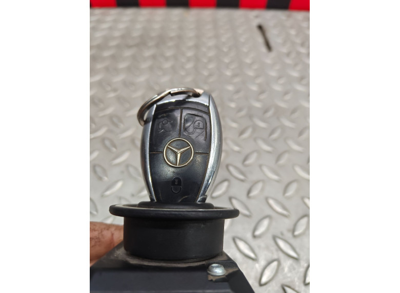 Замок зажигания к Замок зажигания к Mercedes MLW164 undefined г. ML W164