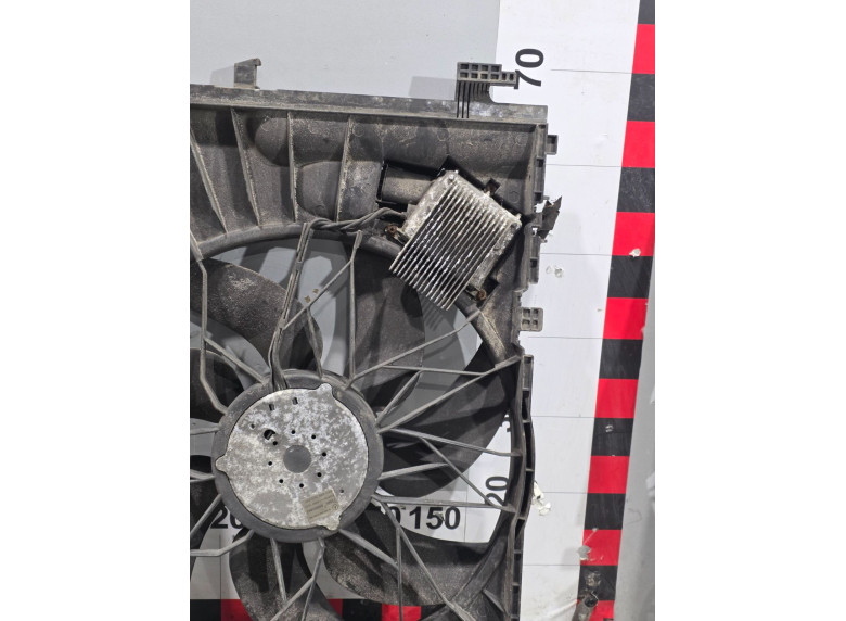 Вентилятор радиатора к Вентилятор радиатора к Mercedes CW203 undefined г. C W203