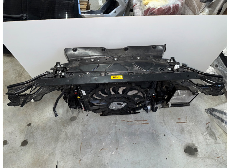 Передняя часть (ноускат) в сборе к BMW XM G09, 2024г.