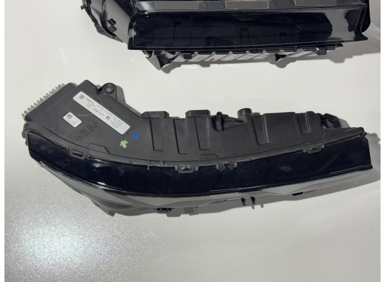 Фара передняя (комплект) к BMW XM G09, 2024г.