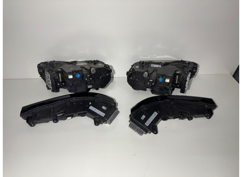 Фара передняя (комплект) к BMW XM G09, 2024г.