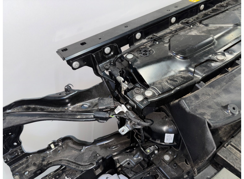 Кассета радиаторов к BMW XM G09, 2024г.