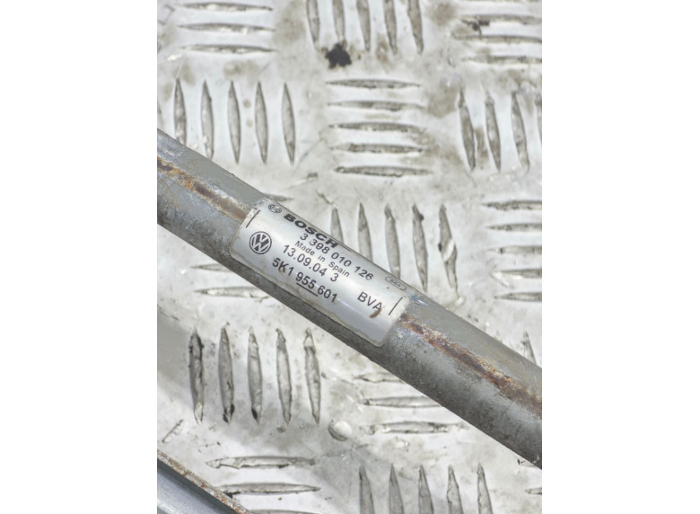 Механизм стеклоочистителя (трапеция дворников) к Volkswagen Golf, 2006г.