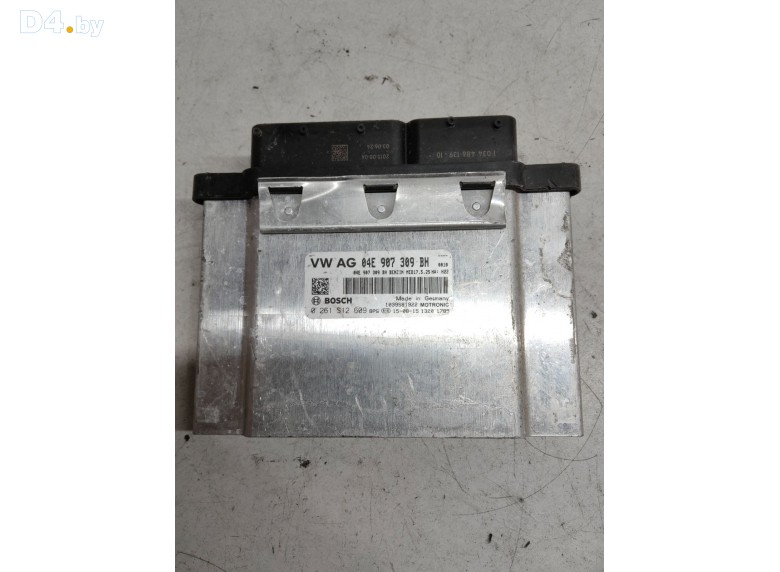 Блок управления двигателем к Volkswagen Golf undefined г.