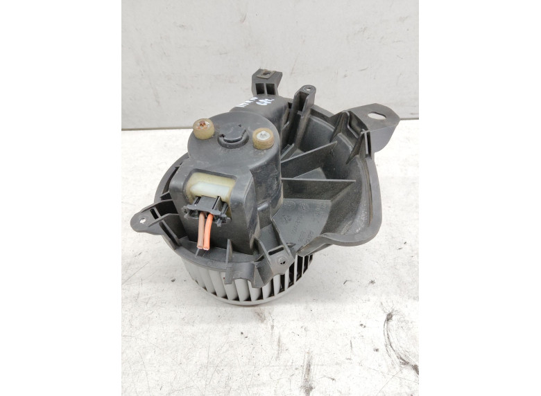 Моторчик печки к Fiat Punto, 2008г.