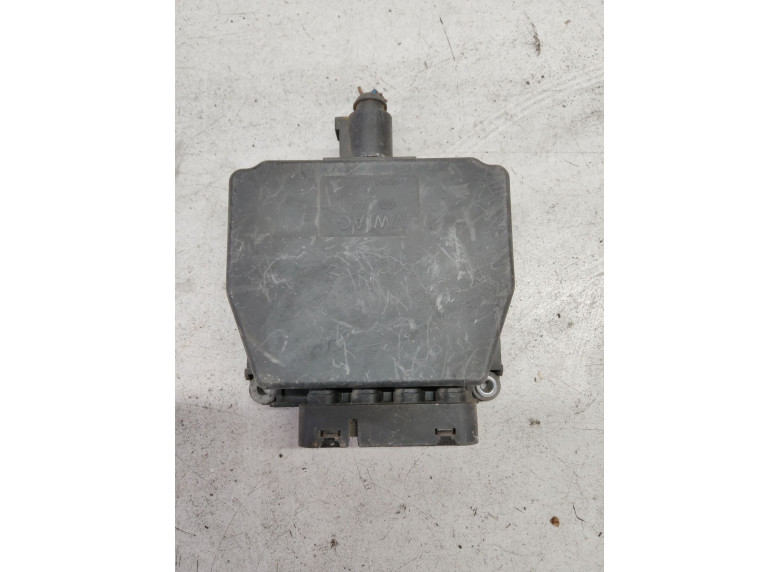 Клапан электромагнитный к Volkswagen Passat, 2006г.