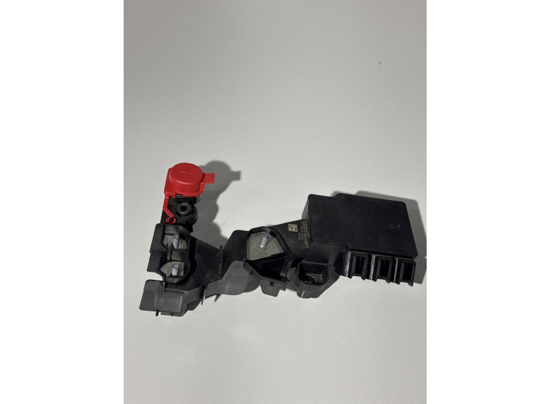 Распределитель тока к BMW XM G09, 2024г.