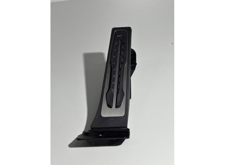 Педаль газа к BMW X7 G07, 2024г.