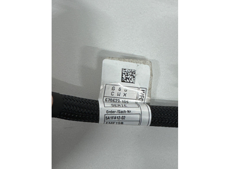 Минусовой провод аккумулятора к BMW X5 G05, 2024г.
