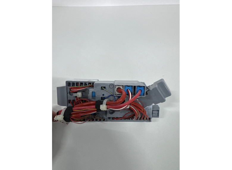 Блок предохранителей к Блок предохранителей к BMW XMG09 undefined г. XM G09