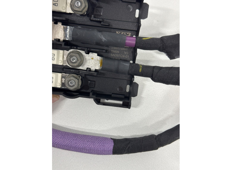 Блок предохранителей к Блок предохранителей к BMW XMG09 undefined г. XM G09