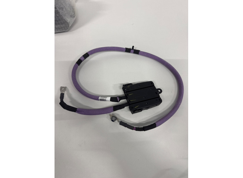 Блок предохранителей к Блок предохранителей к BMW XMG09 undefined г. XM G09