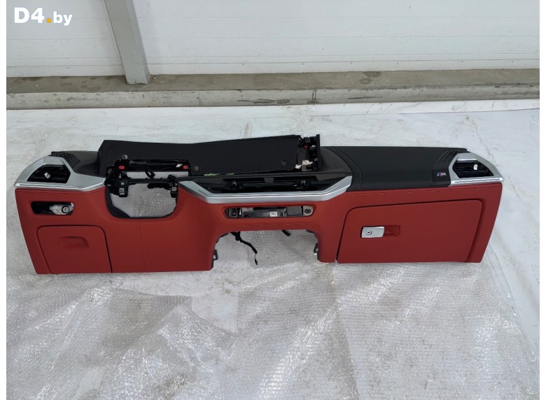 Панель передняя салона (торпедо) к BMW XMG09 undefined г.