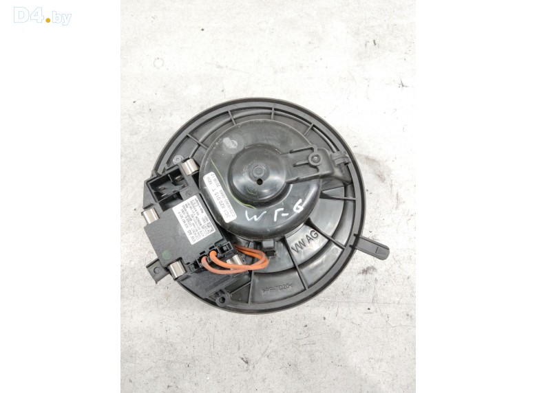 Моторчик печки к Volkswagen Golf undefined г.