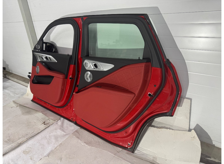 Дверь задняя правая к Дверь задняя правая к BMW XMG09 undefined г. XM G09