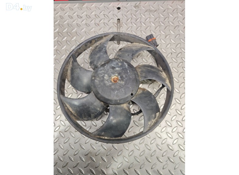 Вентилятор радиатора к Peugeot Expert undefined г.