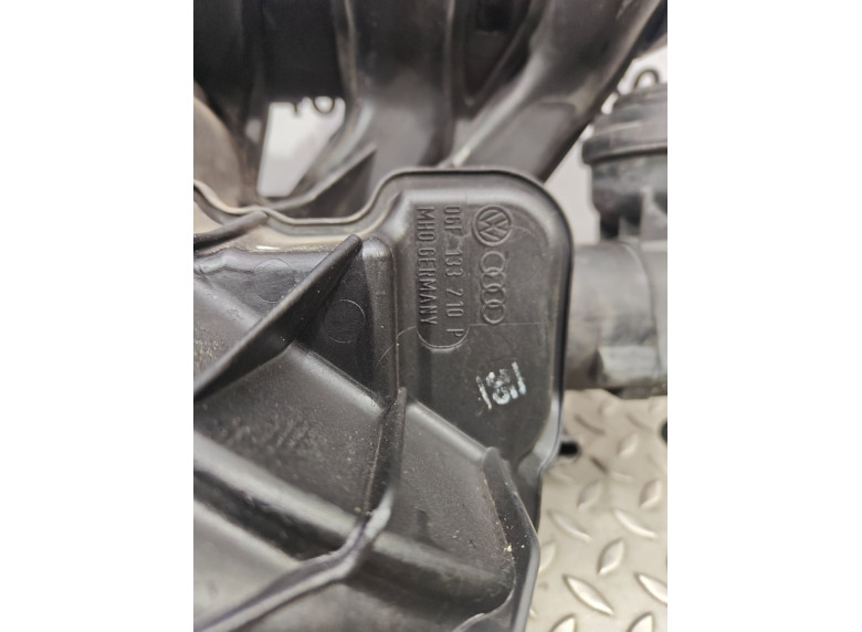 Коллектор впускной к Audi A3, 2006г.
