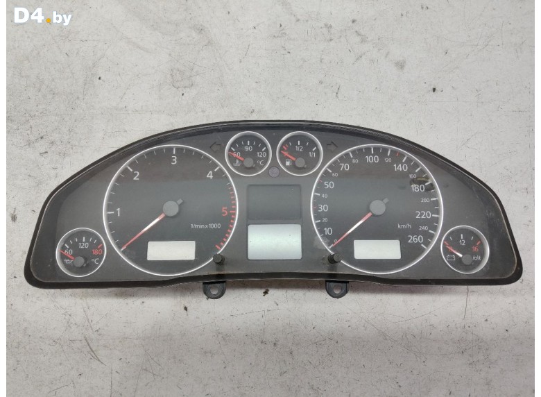 Щиток приборов (приборная панель) к Audi A6 undefined г.