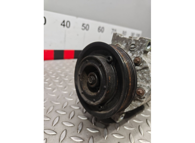 Компрессор кондиционера к Audi A3, 2006г.
