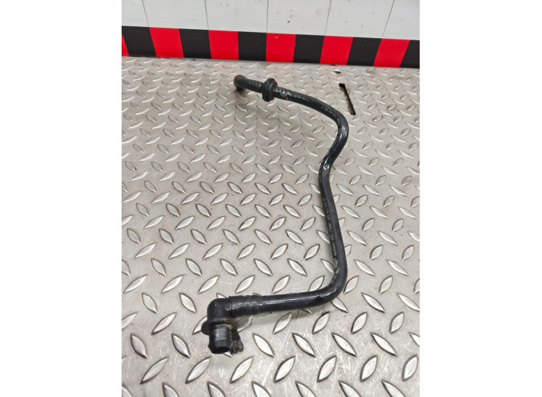 Трубка вакуумного насоса к Audi A3, 2006г.