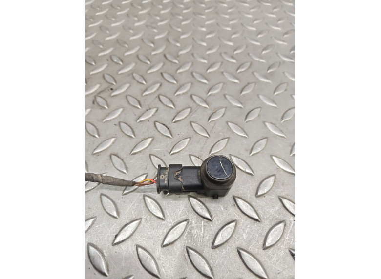 Датчик парктроника к Volkswagen Golf, 2011г.