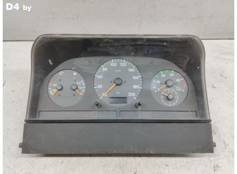 Щиток приборов (приборная панель) к Volkswagen LT undefined г.