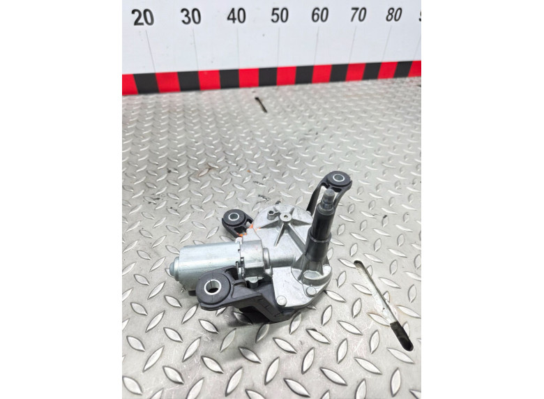 Моторчик заднего стеклоочистителя (дворника) к Моторчик заднего стеклоочистителя (дворника) к Opel Astra undefined г. Astra