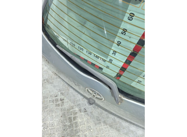 Щеткодержатель задний к Щеткодержатель задний к Toyota Yaris undefined г. Yaris