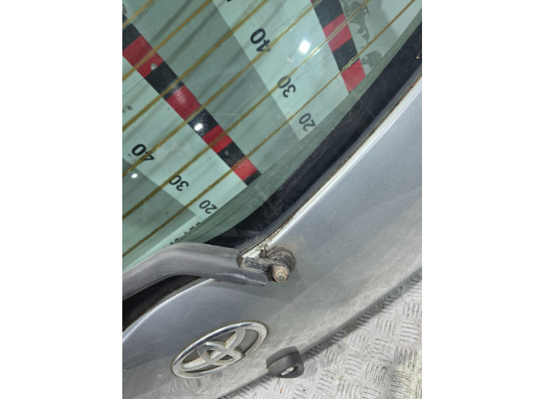 Моторчик заднего стеклоочистителя (дворника) к Toyota Yaris, 2007г.