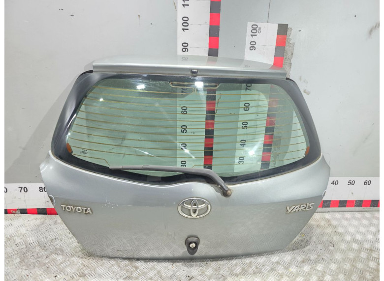 Крышка багажника (дверь 3-5) к Toyota Yaris, 2007г.