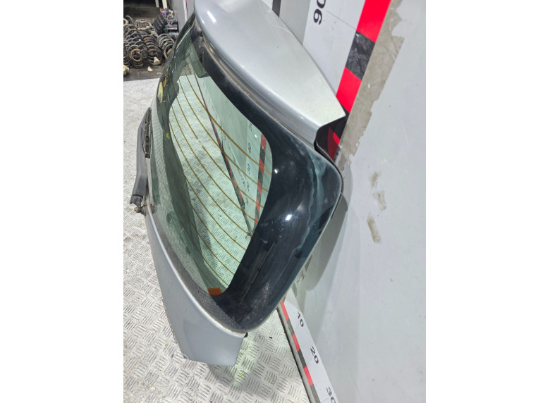 Крышка багажника (дверь 3-5) к Toyota Yaris, 2007г.