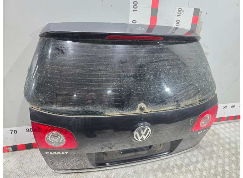 Стоп-сигнал к Volkswagen Passat, 2007г.