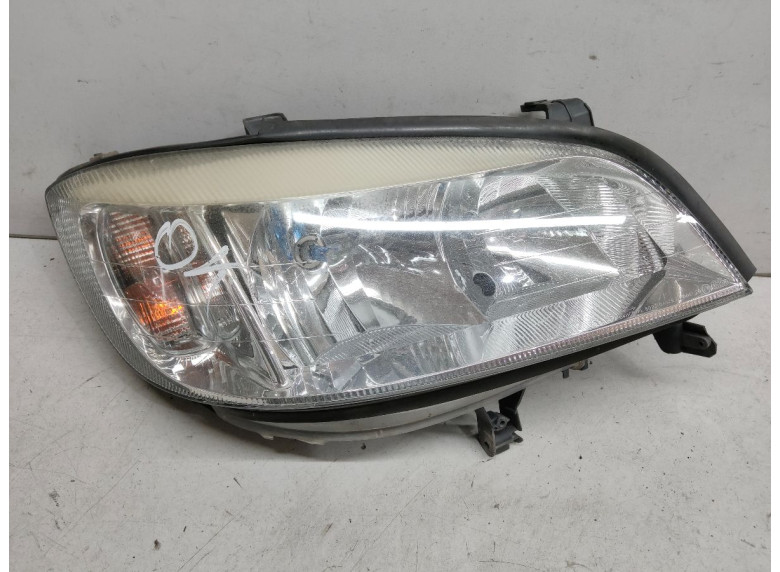 Фара правая к Opel Zafira