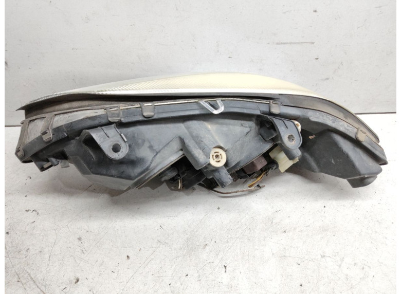 Фара правая к Фара правая к Opel Zafira undefined г. Zafira